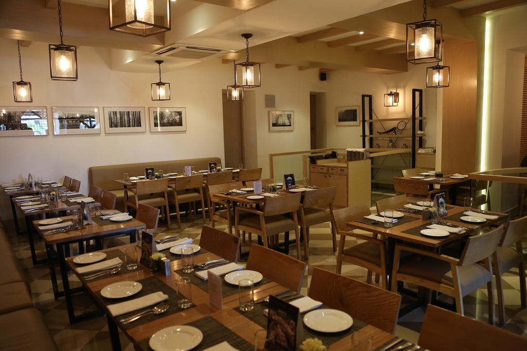 דהראדון Hotel President מראה חיצוני תמונה
